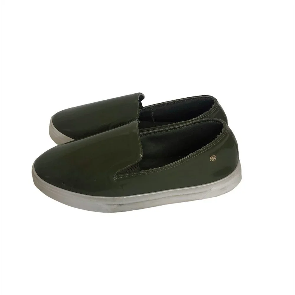 Petite Jolie Women's Patent Leather Slip On Green Shoes Size 9